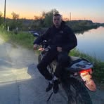Robert Bentkovskiy - Facebook