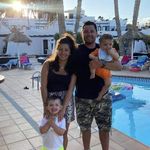 Robert Berney - @bunkerbob88 - Instagram