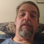 Robert Bloss - @emm21.70 - Instagram