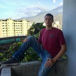 Robert Bolivar - @robertbolivar5 - Instagram