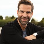 Robert bones - @robertbones1212 - Instagram