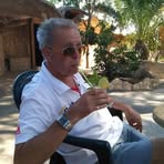 Robert Bourne - Facebook
