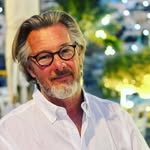 Robert Brian - @robertbrian492 - Instagram