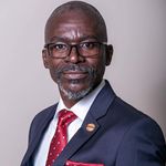 Robert Bright Salijeni - @robert_salijeni - Instagram