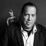 Robert Bruce - @popculturizm - Instagram