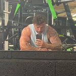 Rob Buckley - @robert_buckley_ - Instagram