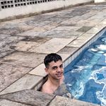 Robert Candido - @bebet0_0 - Instagram