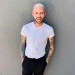 Robert Cartwright - @robdoeshair - Instagram