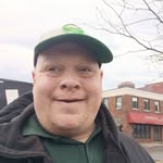 Robert Chase - @robbygobills23 - Instagram