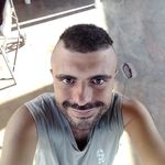 Robert Pimenta - @robert.costureiro - Instagram