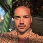 Robert Harneiss - @robertcrispincreative - Instagram