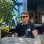 @robertdando_ - Instagram