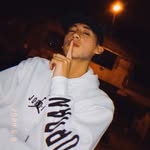 Robert Davalos - @robertinho_dc - Instagram