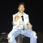 Robert Ellison - @babuellison - Instagram