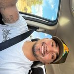 Robert Encinas - @rubbertoe97_ - Instagram