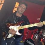 Robert Erdei - @robi_75014 - Instagram