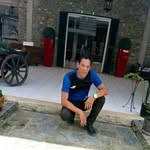 Robert esteves - @estev.es6872 - Instagram
