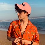 Robert Everson - @eversomusicals - Instagram