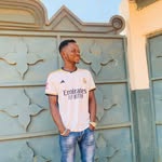 Robert Mayombo - @robert.firminho - Instagram
