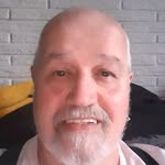 @robert.fitzroy.1129 - Instagram