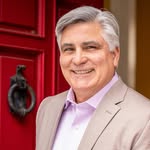 Robert Florio - Sotheby’s - @robertfloriohamptons - Instagram