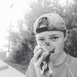 Robert Foreman - @foreman.robertrj_guesswho - Instagram