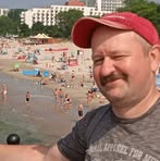 Robert Fousekdj - Facebook