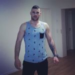 Robert Garonfir - @robertgaronfir - Instagram