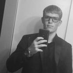 Robert Glover - @robert_glover_madetoworkhard - Instagram