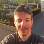 robert schröder - @robertgronau - Instagram