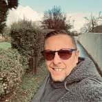 Robert Hackbarth - Facebook