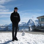 Robert Halbach - @brisilsnake - Instagram
