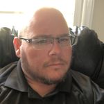Robert Hisey - @littlemacal - Instagram