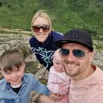 Robert Holroyd - Facebook