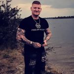 Robert Philipp Holtz - @holtzer91 - Instagram