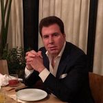 Robert Bahram Hosseini - @robert_hosseini - Instagram