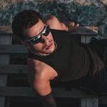 Robert Ioniță - @robert.ionita20 - Instagram