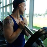 Robert Iversen - @robbybodybuilding - Instagram