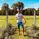 Robert Kane - @bertreynoldzz - Instagram