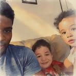 Robert Kary - Facebook