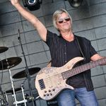 Robert Laidlaw - @roblaidlawmusic - Instagram