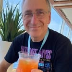 Robert Lakatos - @roblak13 - Instagram