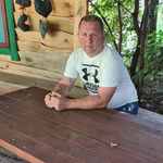 Robert Lapinski - @robert.lapinski.75 - Instagram