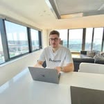 Robert Levis - @levis5835 - Instagram