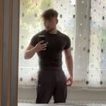 @robert.masn - Instagram