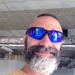 Robert Mcclung - @chickenrob - Instagram