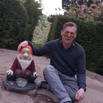 Robert McNish - @aunty_rab - Instagram
