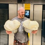 Róbert Mester - @kiralyreggelizo - Instagram