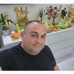 Robert Micevski - @robert.micevski.3 - Instagram
