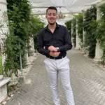Robert Mierluț - @robert.mierlut - Instagram